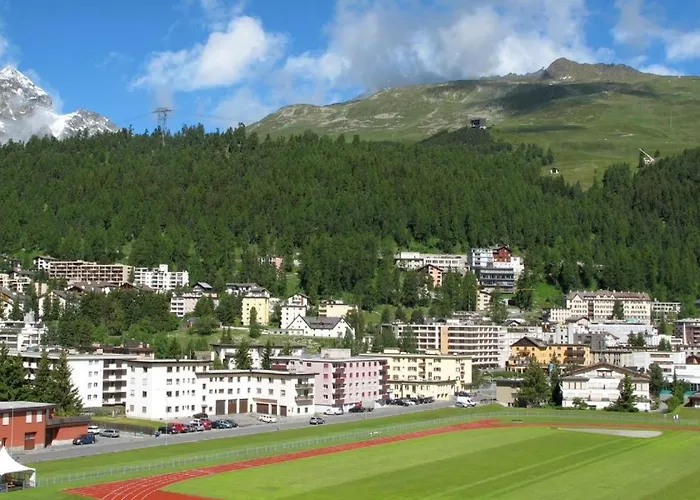 Ova Cotschna 705 Apartment *