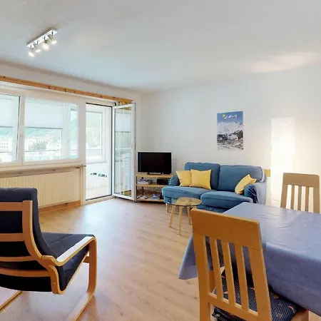 Ova Cotschna 705 Apartamento